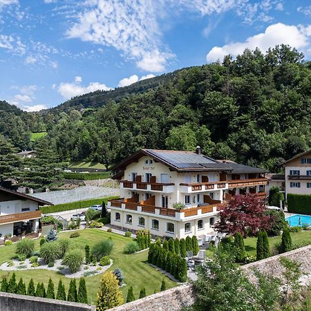 Hotel Bischofhof - Bistro Jasmin Chiusa Luaran gambar