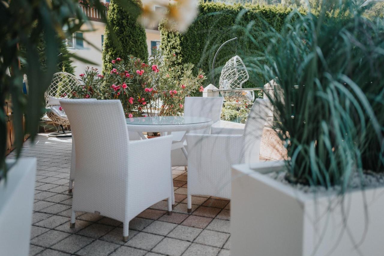 Hotel Bischofhof - Bistro Jasmin Chiusa Luaran gambar