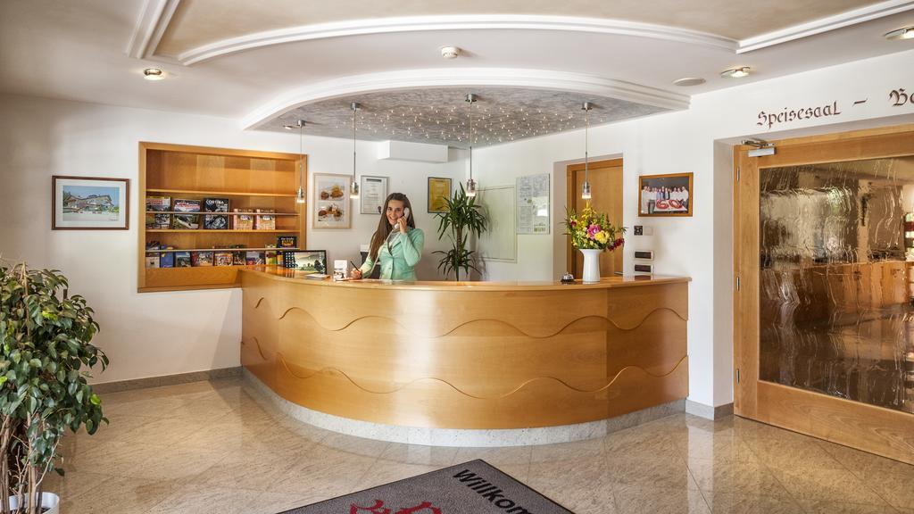 Hotel Bischofhof - Bistro Jasmin Chiusa Luaran gambar